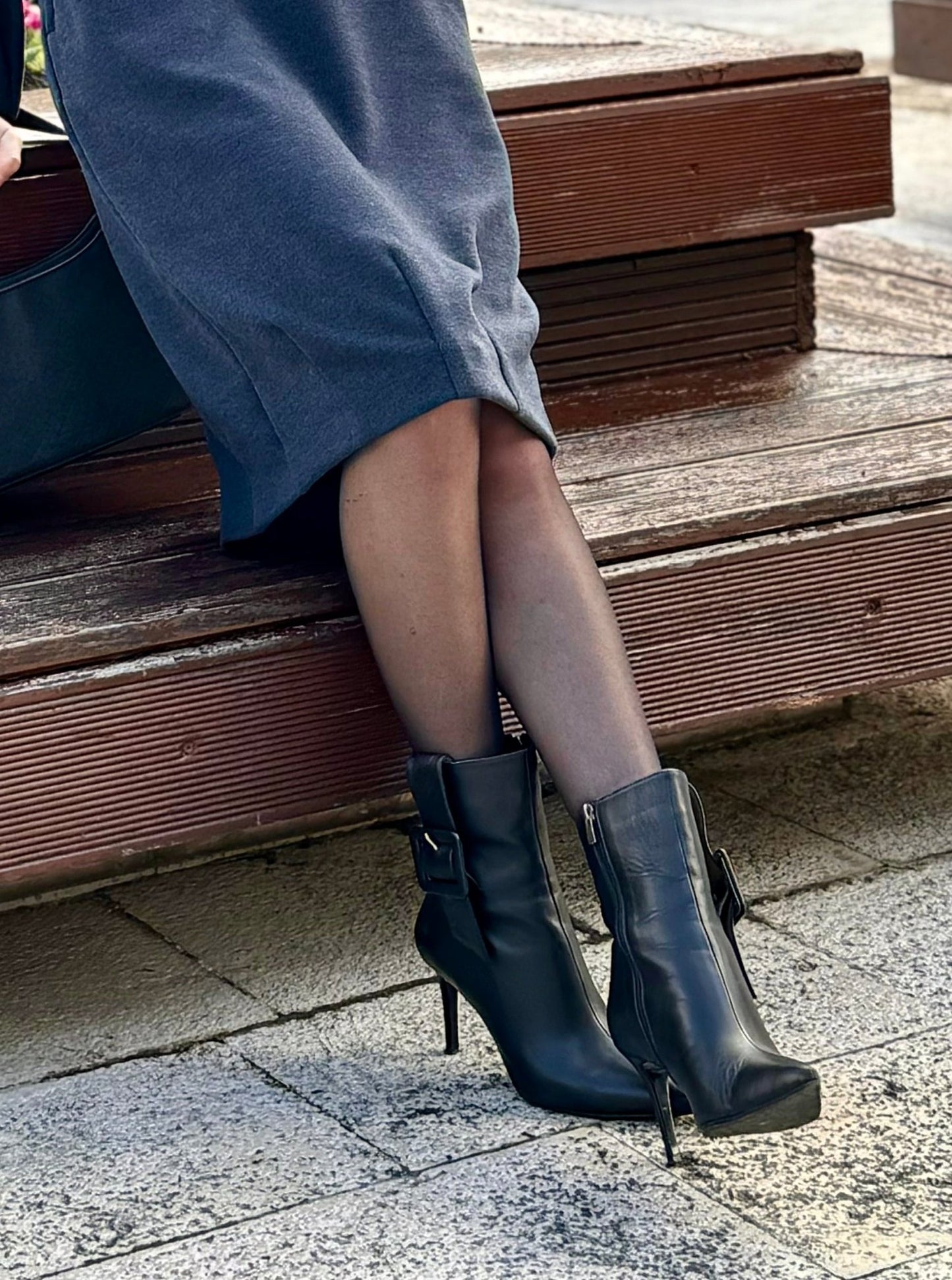 “T - Dress” - ALLURE