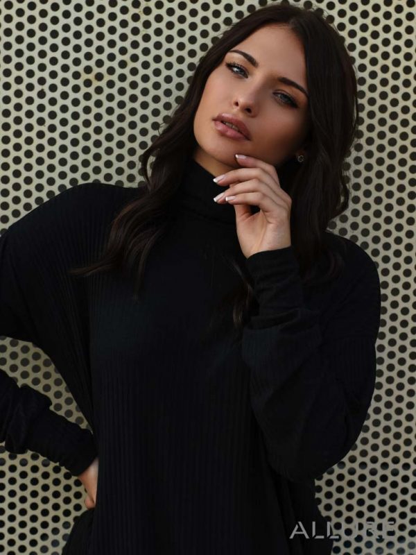 Turtleneck Midi Dress "Jasna"