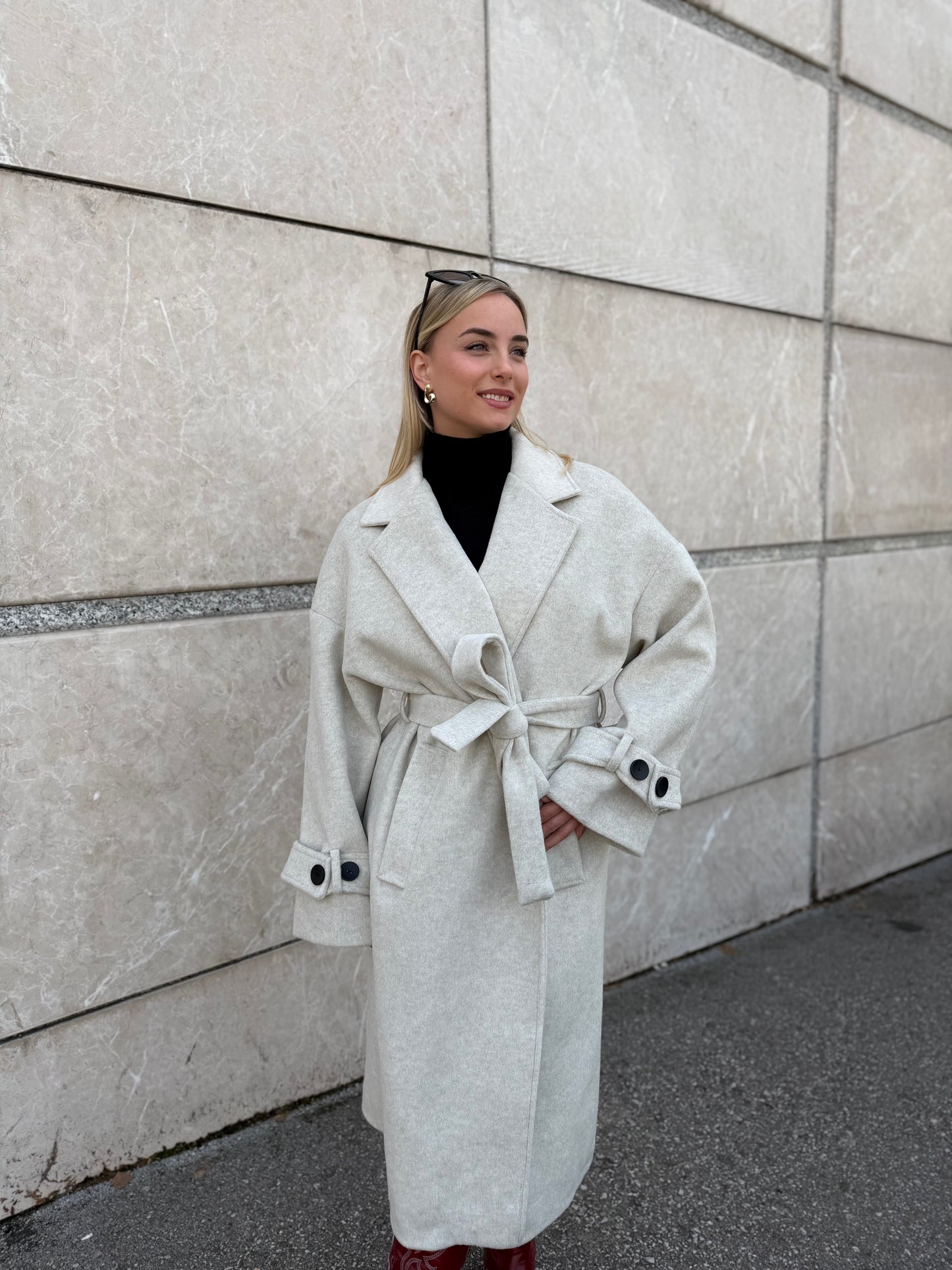 Predimenzionirani kaput – moderan opušteni kroj za ležernu eleganciju 