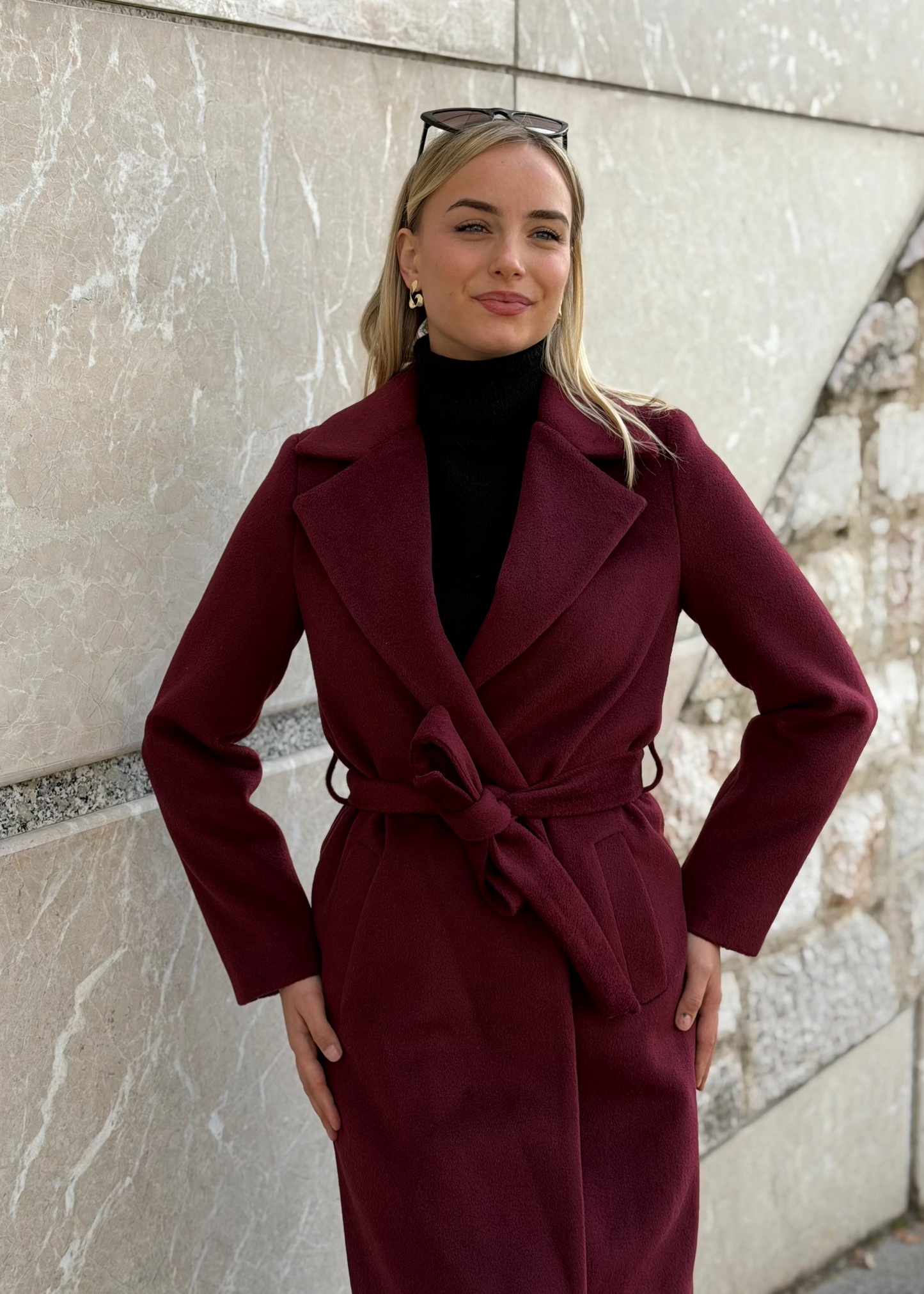 Uski kaput do prsluka – elegantan krojen dizajn za bezvremensku sofisticiranost 