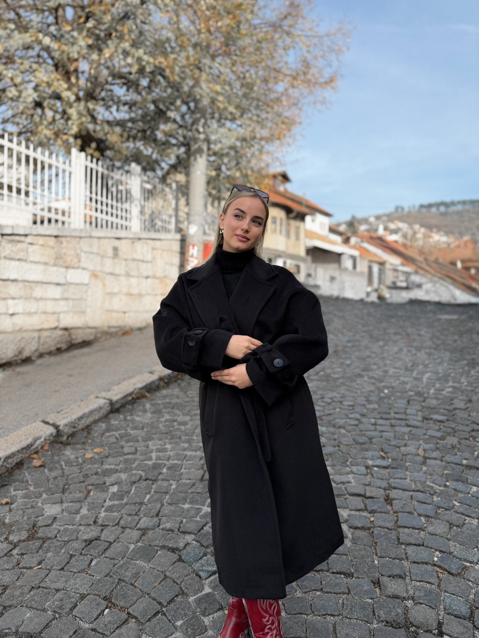 Oversize Coat – Modern Relaxed Fit for Effortless Elegance - ALLURE