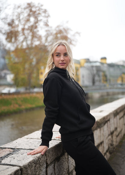 Trenerke sa rajfešlusom - ALLURE