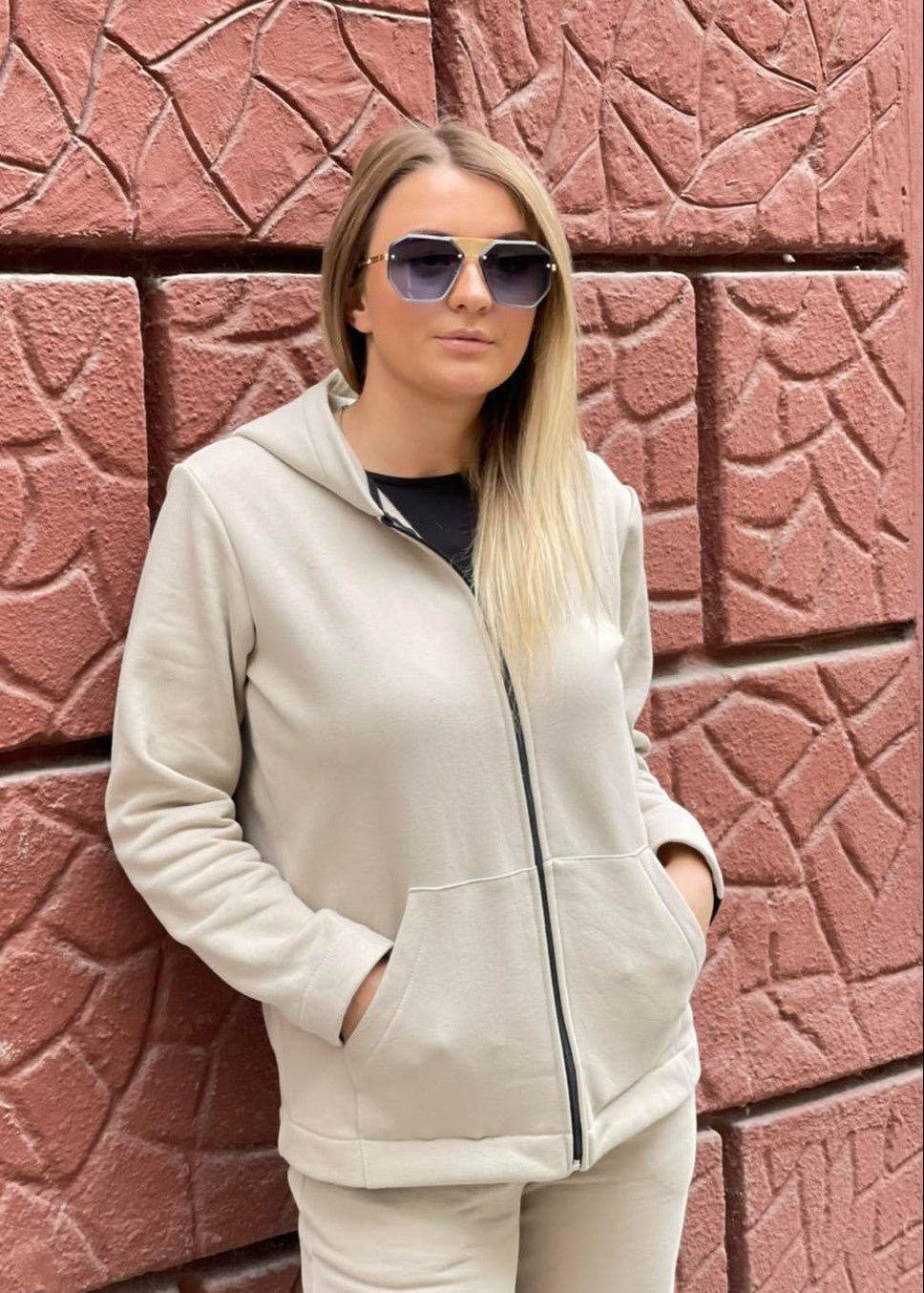 Trenerke sa rajfešlusom – kada želiš udobnost bez kompromisa - ALLURE