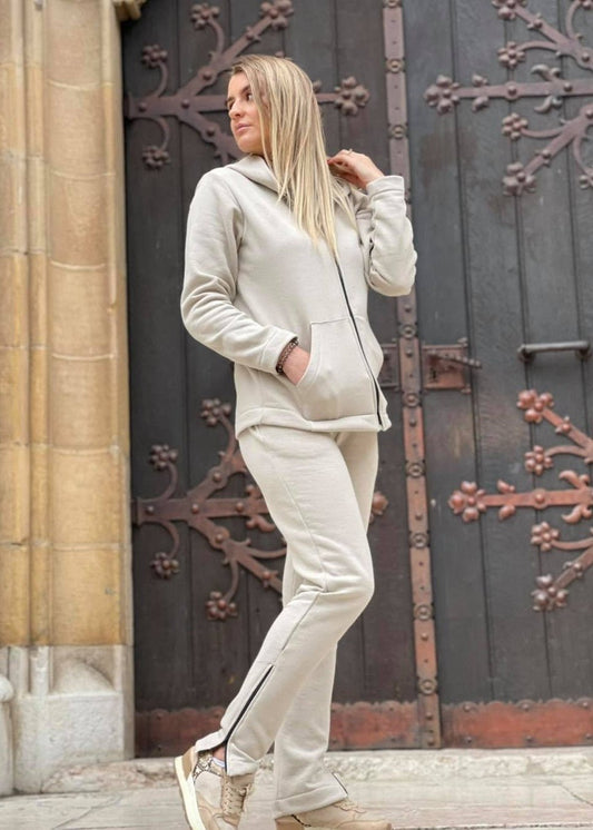 Trenerke sa rajfešlusom – kada želiš udobnost bez kompromisa - ALLURE