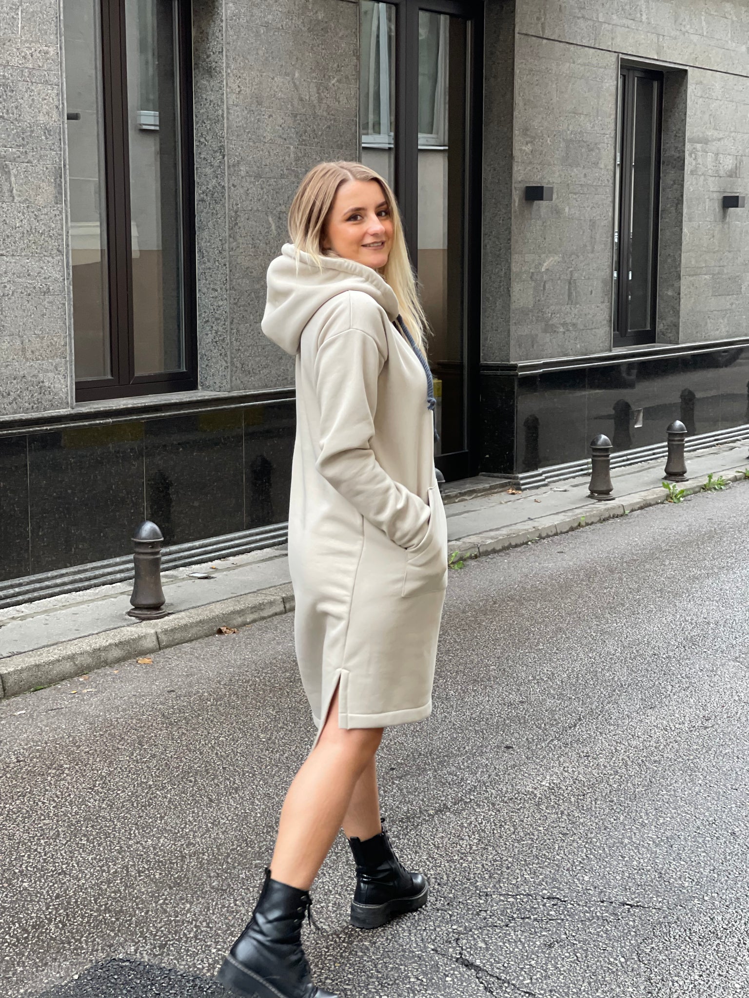 Hooded Dress “LEA”