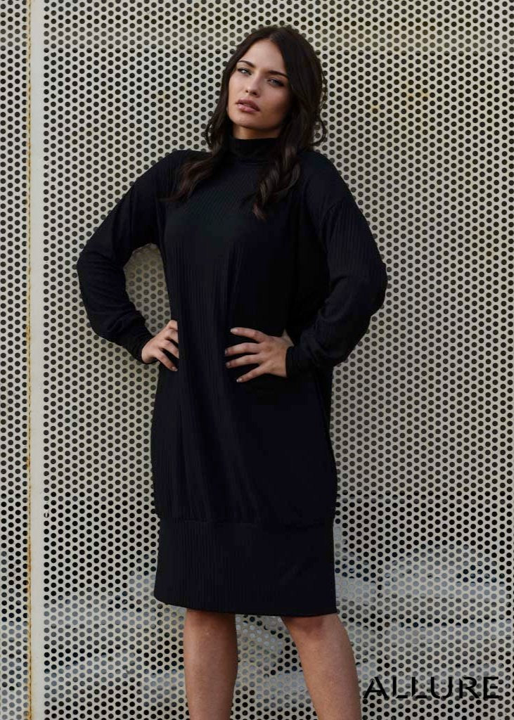 Turtleneck Kratka haljina