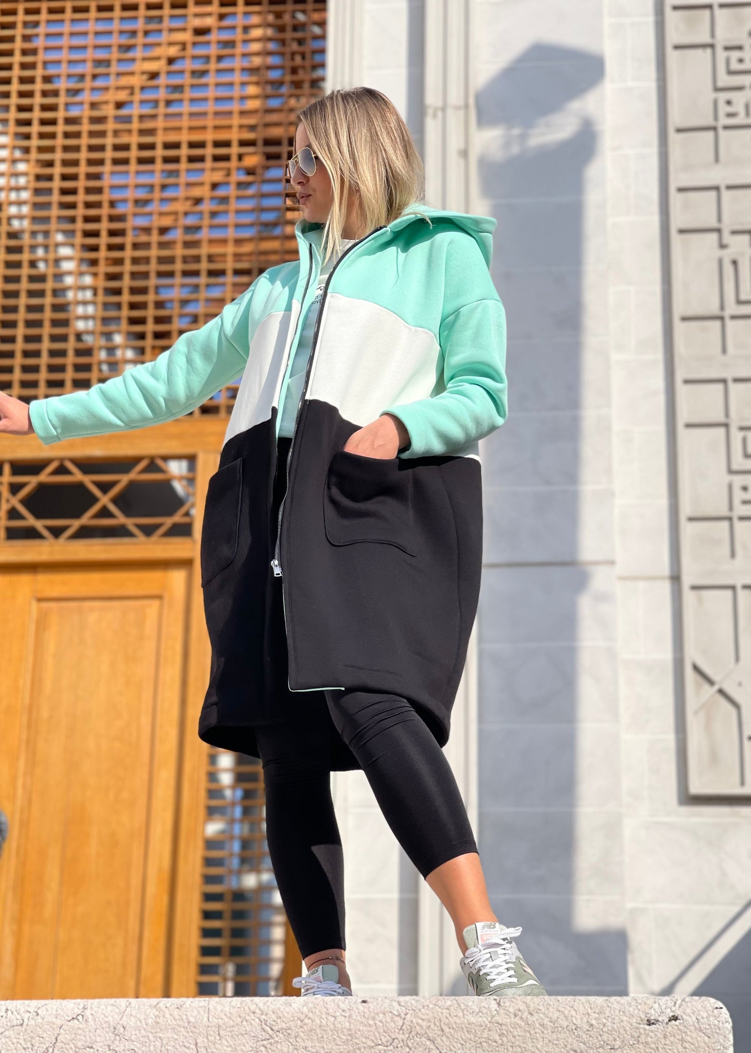“Riana” Sweatshirt