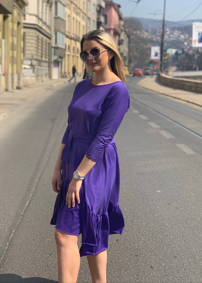 Midi haljina Volan s V - izrezom i volanima – crna, ljubičasta, zelena - ALLURE